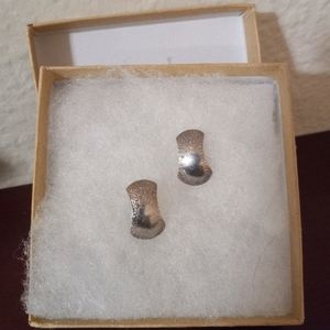 Sterling Silver earrings, 1" length